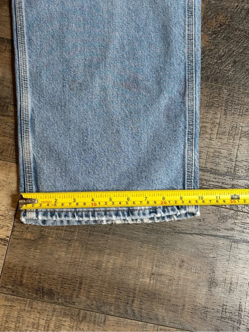 Calvin Klein easy detail branding